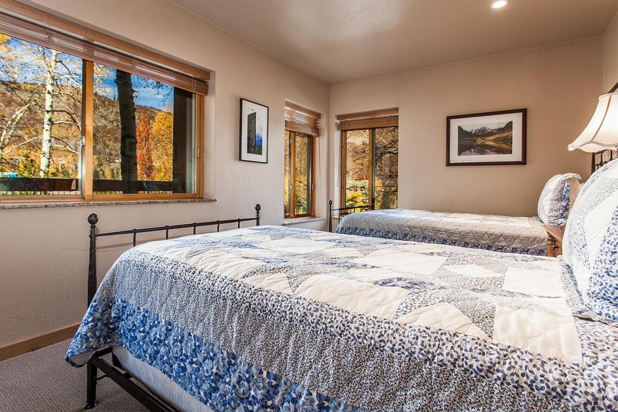 Willows Condos By Snowmass Vacations 斯诺马斯村 客房 照片